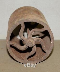 Antique cast iron lawn roller garden cultivator wheel collectible farm tool