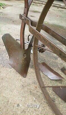 Vintage Walk Behind Garden Topsoil Cultivator Plow Tool & 5 attachments! Nice